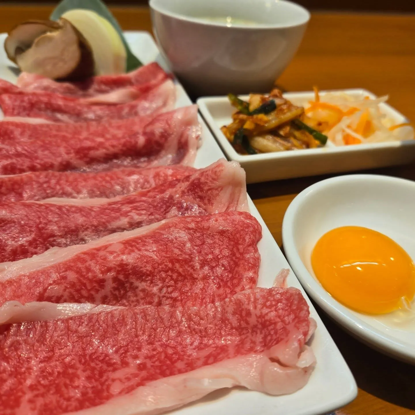 明日は待ちに待った週末ランチですね！滋賀県長浜で美味しいお肉...